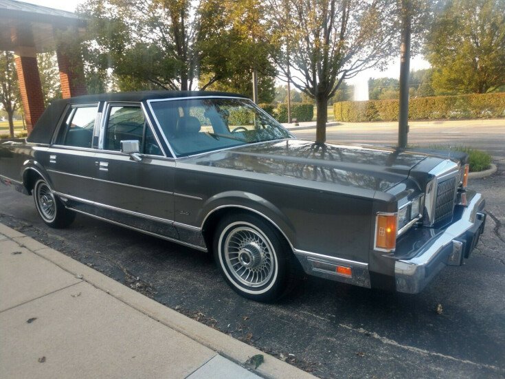 Thumbnail Photo undefined for 1989 Lincoln Town Car
